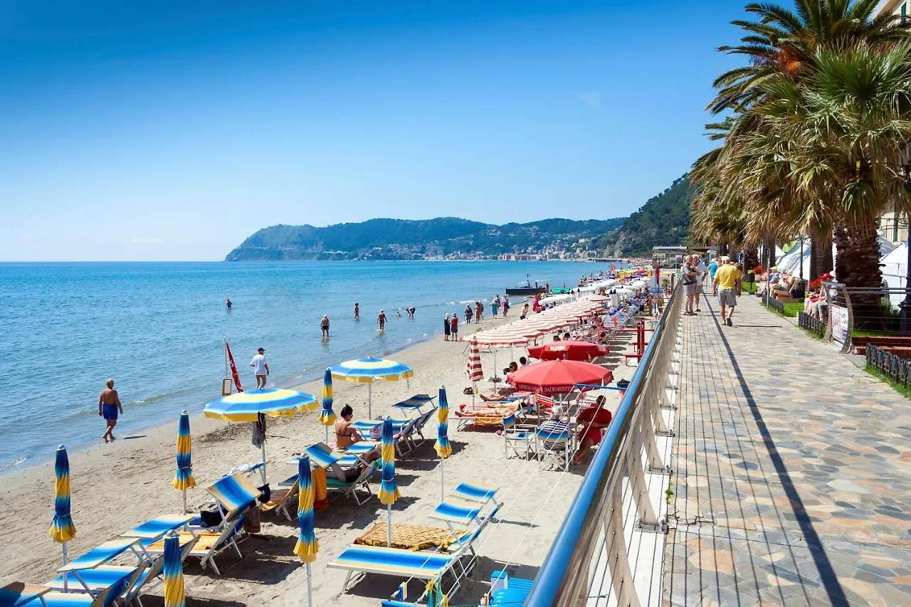 Apartment Beachy Vibes- 900M From The Beach - Happy Rentals Andora
