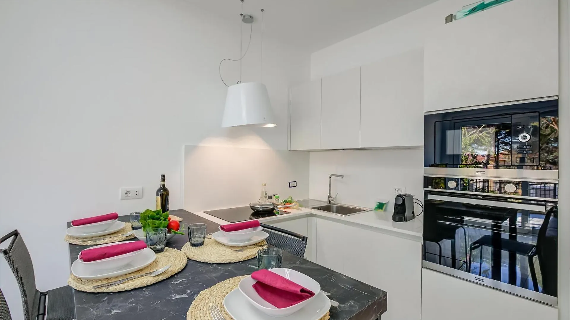 Apartment Beachy Vibes- 900M From The Beach - Happy Rentals Andora Italy